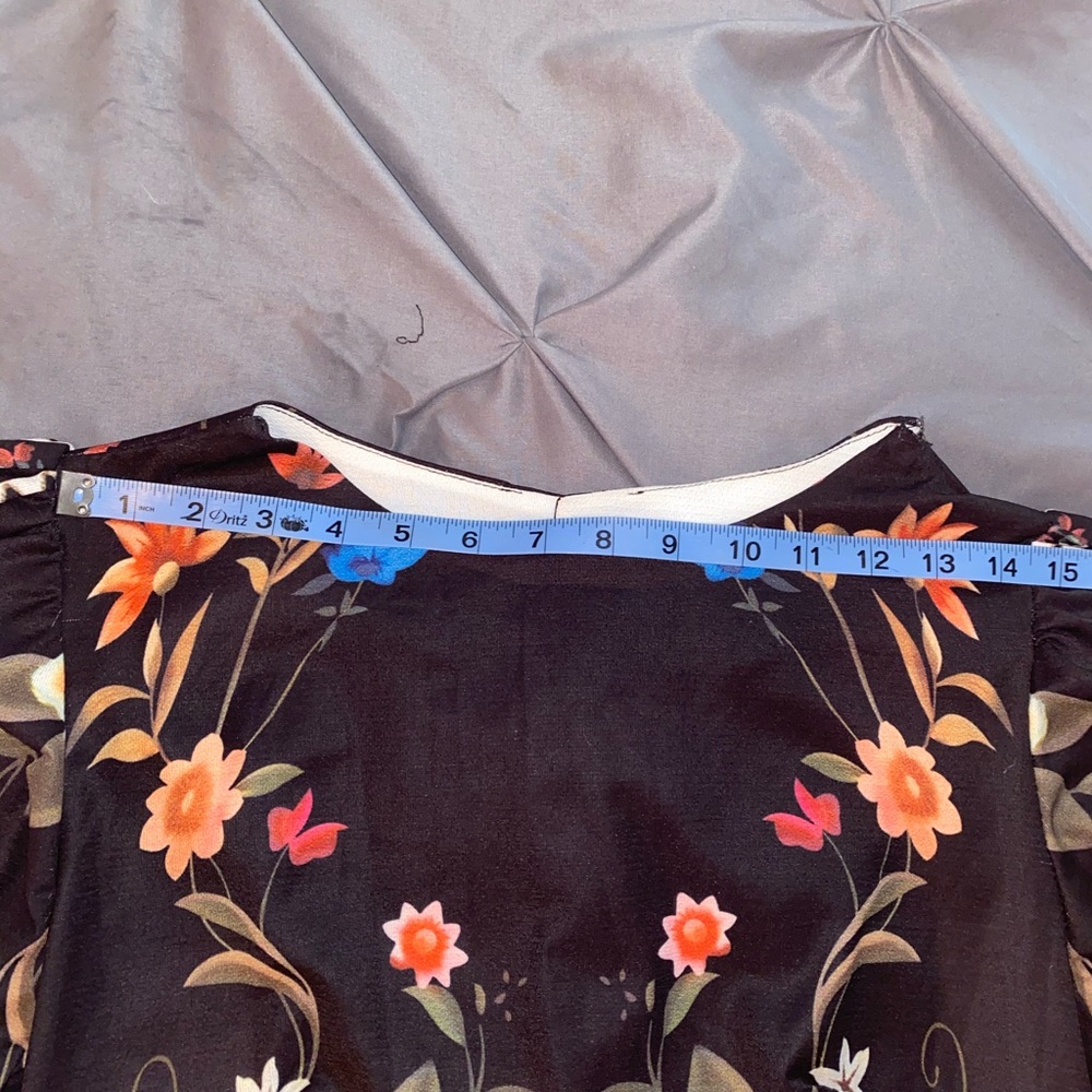 Unknown brand Sexy long sleeve floral dress!